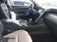 ✅ 2023 Hyundai Tucson SEL • VIN: 5NMJFCAE8PH276192 • Lot: 43122686. Wystawiony na IAAI z przebiegiem 14 009 mil. Bezpłatny archiwum sprzedaży aukcyjnych z USA i szczegółowy raport historii pojazdu na DreamBid. Zdjęcie 5.