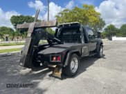 ✅ 2016 Ford F-450 XL • VIN: 1FDUF4GY7GEB64728 • Lot: 65394005. Wystawiony na Copart z przebiegiem 62 mil. Bezpłatny archiwum sprzedaży aukcyjnych z USA i szczegółowy raport historii pojazdu na DreamBid. Zdjęcie 4.