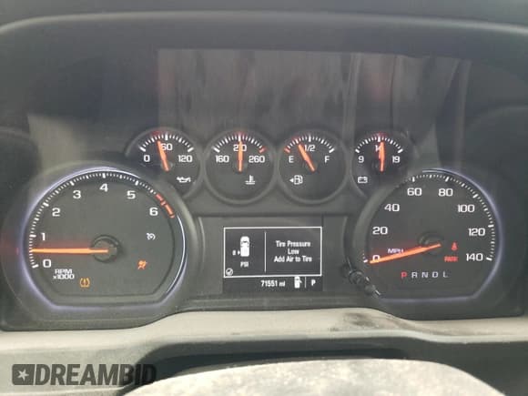 ✅ 2019 Chevrolet Silverado 1500 Work Truck • VIN: 1GCRWAEH0KZ370440 • Lot: 69689874. Wystawiony na Copart z przebiegiem 71 551 mil. Bezpłatny archiwum sprzedaży aukcyjnych z USA i szczegółowy raport historii pojazdu na DreamBid. Zdjęcie 9.