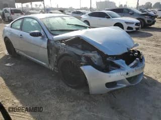 ✅ 2006 BMW M6 • VIN: WBSEH934X6B797896 • Lot: 85962654. Wystawiony na Copart z przebiegiem 97 088 mil. Bezpłatny archiwum sprzedaży aukcyjnych z USA i szczegółowy raport historii pojazdu na DreamBid. Zdjęcie 4.