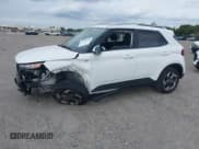 ✅ 2024 Hyundai Venue SEL • VIN: KMHRC8A30RU285015 • Lot: 41362985. Listed on IAAI with 2,956 mi. Free auction sales archive from the USA and detailed vehicle history report at DreamBid. Image 18.