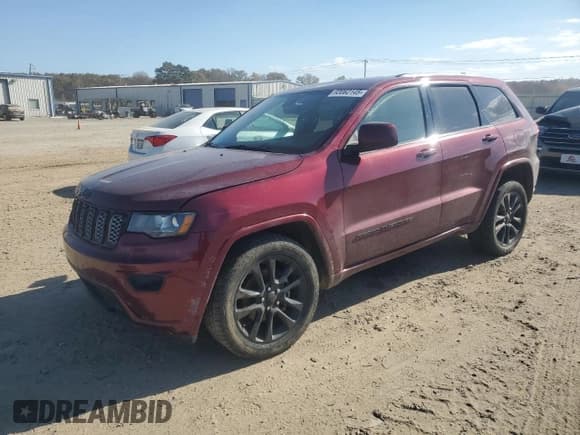 ✅ 2018 Jeep Grand Cherokee Upland • VIN: 1C4RJFAG8JC367652 • Лот: 93062145. Опубликован ранее на Copart с пробегом 175 826 миль. Бесплатный доступ к архиву аукционных продаж из США и подробный отчёт об истории автомобиля на DreamBid. Изображение 1.