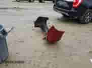 2008 Dodge Caliber SXT z VIN 1B3HB48B58D536720, wystawiony jako Copart lot #81043605 z przebiegiem 194 616 mil mil oraz Nie do naprawy • Non repairable. Historia ofert i sprzedaży dostępna na DreamBid. Obrazek 12.