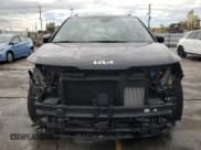 ✅ 2025 Kia Carnival EX • VIN: KNDNC5KA9S6033790 • Lot: 80074095. Listed on Copart with 12,855 mi. Free auction sales archive from the USA and detailed vehicle history report at DreamBid. Image 5.