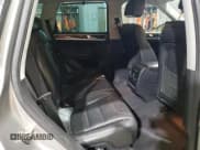 ✅ 2011 Volkswagen Touareg • VIN: WVGFG9BPXBD005380 • Lot: 50247515. Wystawiony na Copart z przebiegiem 120 703 mil. Bezpłatny archiwum sprzedaży aukcyjnych z USA i szczegółowy raport historii pojazdu na DreamBid. Zdjęcie 11.