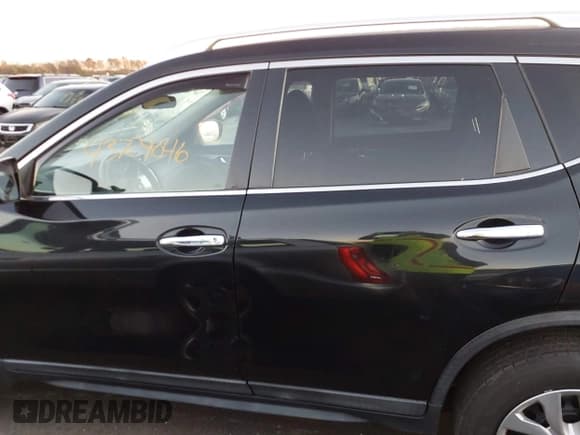 ✅ 2017 Nissan Rogue SV • VIN: KNMAT2MV6HP526388 • Lot: 43729046. Listed on IAAI with 81,162 mi. Free auction sales archive from the USA and detailed vehicle history report at DreamBid. Image 14.