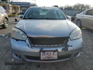 ✅ 2006 Chevrolet Malibu LTZ • VIN: 1G1ZU53856F131661 • Lot: 85650674. Wystawiony na Copart z przebiegiem 71 297 mil mil. Skorzystaj z bezpłatnego archiwum sprzedaży aukcyjnych z USA i zobacz szczegółowy raport historii pojazdu na DreamBid. Zdjęcie 5.