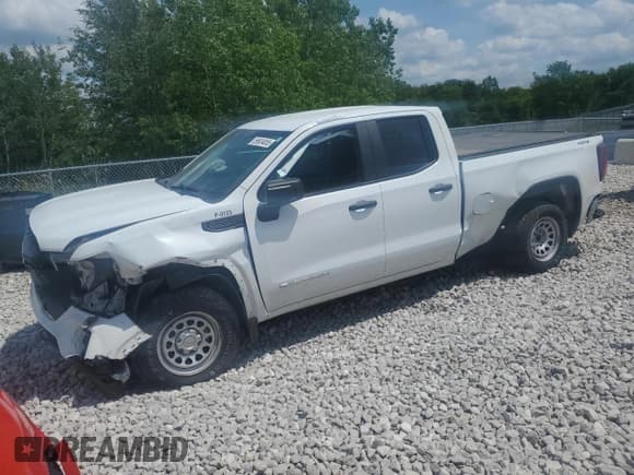 ✅ 2020 GMC Sierra 1500 • VIN: 1GTR9AEF0LZ202661 • Лот: 59924055. Опубликован ранее на Copart с пробегом Не указан. Бесплатный доступ к архиву аукционных продаж из США и подробный отчёт об истории автомобиля на DreamBid. Изображение 1.