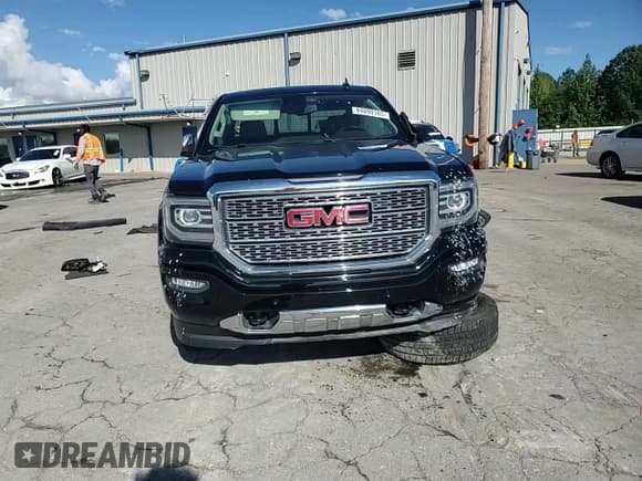 ✅ 2018 GMC Sierra 1500 Denali • VIN: 3GTP1PECXJG404167 • Lot: 84890165. Listed on Copart with 117,981 mi. Free auction sales archive from the USA and detailed vehicle history report at DreamBid. Image 13.