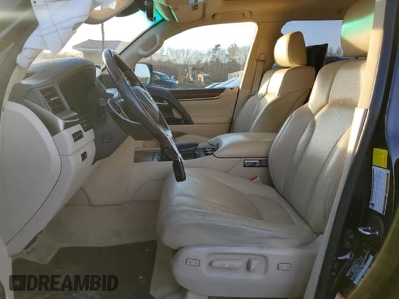 ✅ 2017 Lexus LX 570 • VIN: JTJHY7AXXH4233059 • Lot: 36960094. Listed on Copart with 69,214 mi. Free auction sales archive from the USA and detailed vehicle history report at DreamBid. Image 7.