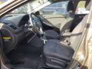 ✅ 2014 Hyundai Accent SE • VIN: KMHCU5AE3EU189179 • Лот: 76290614. Опубликован ранее на Copart с пробегом 105 053 миль. Бесплатный доступ к архиву аукционных продаж из США и подробный отчёт об истории автомобиля на DreamBid. Изображение 7.