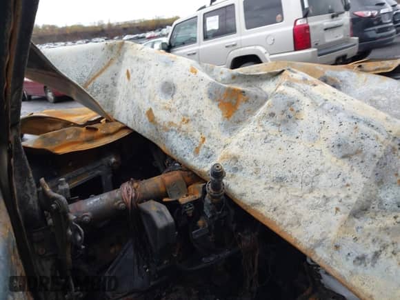 2016 Hyundai Veloster с VIN KMHTC6AD8GU266941, выставлен на аукционе IAAI как лот 43490861 с пробегом Не указан миль и . История ставок и продаж доступна на DreamBid. Изображение 7.