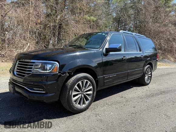 ✅ 2017 Lincoln Navigator Select • VIN: 5LMJJ3JT3HEL09741 • Лот: 53342935. Опубликован ранее на Copart с пробегом 239 777 миль. Бесплатный доступ к архиву аукционных продаж из США и подробный отчёт об истории автомобиля на DreamBid. Изображение 2.