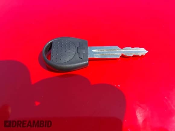 2006 Chevrolet Aveo LS z VIN KL1TD56676B533414, wystawiony jako IAAI lot #42681929 z przebiegiem 176 963 mil mil oraz . Historia ofert i sprzedaży dostępna na DreamBid. Obrazek 11.