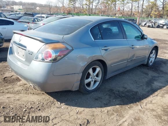 ✅ 2008 Nissan Altima SE • VIN: 1N4BL21E88N475728 • Lot: 41648043. Listed on IAAI with Not provided. Free auction sales archive from the USA and detailed vehicle history report at DreamBid. Image 4.