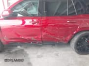 ✅ 2023 Cadillac Escalade 4WD Sport • VIN: 1GYS4FKLXPR327898 • Лот: 41420214. Опубликован ранее на IAAI с пробегом 11 960 миль. Бесплатный доступ к архиву аукционных продаж из США и подробный отчёт об истории автомобиля на DreamBid. Изображение 19.