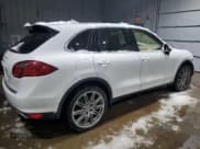 ✅ 2014 Porsche Cayenne S • VIN: WP1AB2A29ELA57568 • Lot: 43373685. Listed on Copart with 98,652 mi. Free auction sales archive from the USA and detailed vehicle history report at DreamBid. Image 3.