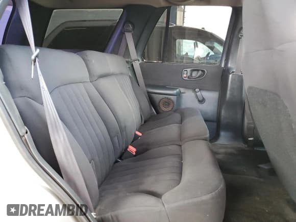 ✅ 2004 Chevrolet Blazer LS • VIN: 1GNDT13X34K104023 • Lot: 48986675. Wystawiony na Copart z przebiegiem 362 614 mil. Bezpłatny archiwum sprzedaży aukcyjnych z USA i szczegółowy raport historii pojazdu na DreamBid. Zdjęcie 11.