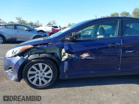 2013 Hyundai Elantra Limited with VIN 5NPDH4AE7DH229263, listed as a IAAI auction lot 43331116 with 92,839 mi miles and . Bid and sale history available at DreamBid. Image 13.