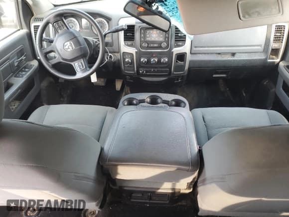 ✅ 2015 Ram 2500 SLT • VIN: 3C6TR5DT4FG547501 • Lot: 59172365. Listed on Copart with 218,251 mi. Free auction sales archive from the USA and detailed vehicle history report at DreamBid. Image 8.