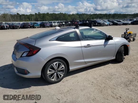 ✅ 2018 Honda Civic EX-T • VIN: 2HGFC3B33JH357004 • Lot: 80526055. Wystawiony na Copart z przebiegiem 87 426 mil. Bezpłatny archiwum sprzedaży aukcyjnych z USA i szczegółowy raport historii pojazdu na DreamBid. Zdjęcie 3.
