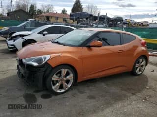 ✅ 2014 Hyundai Veloster • VIN: KMHTC6AD6EU185899 • Lot: 49871335. Wystawiony na Copart z przebiegiem 112 787 mil. Bezpłatny archiwum sprzedaży aukcyjnych z USA i szczegółowy raport historii pojazdu na DreamBid. Zdjęcie 1.