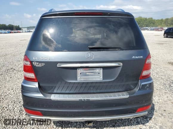 ✅ 2010 Mercedes-Benz GL 550 • VIN: 4JGBF8GE2AA575201 • Lot: 71621365. Wystawiony na Copart z przebiegiem 208 472 mil. Bezpłatny archiwum sprzedaży aukcyjnych z USA i szczegółowy raport historii pojazdu na DreamBid. Zdjęcie 6.