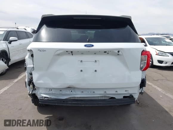 ✅ 2020 Ford Explorer • VIN: 1FMSK7BH8LGC99324 • Lot: 42379677. Listed on IAAI with 51,487 mi. Free auction sales archive from the USA and detailed vehicle history report at DreamBid. Image 6.