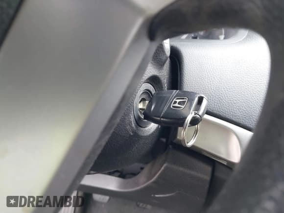 ✅ 2008 Honda Accord EX • VIN: 1HGCP257X8A044105 • Lot: 41460937. Listed on IAAI with 132,327 mi. Free auction sales archive from the USA and detailed vehicle history report at DreamBid. Image 11.