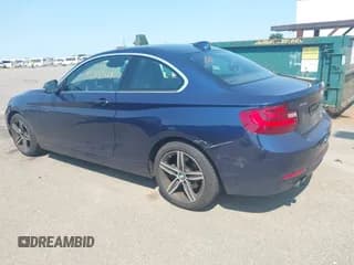 ✅ 2017 BMW 2 Series 230i xDrive • VIN: WBA2H9C53HV642155 • Lot: 42849651. Wystawiony na IAAI z przebiegiem 70 983 mil. Bezpłatny archiwum sprzedaży aukcyjnych z USA i szczegółowy raport historii pojazdu na DreamBid. Zdjęcie 3.