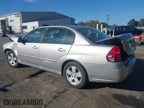 ✅ 2006 Chevrolet Malibu 2LT • VIN: 1G1ZT51836F112970 • Lot: 43373971. Listed on IAAI with 253,631 mi. Free auction sales archive from the USA and detailed vehicle history report at DreamBid. Image 14.