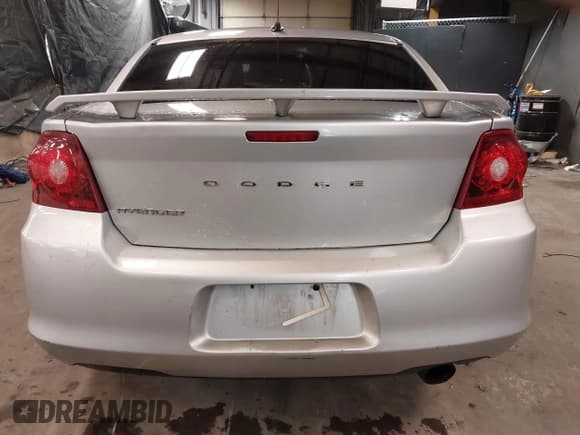 ✅ 2012 Dodge Avenger SE • VIN: 1C3CDZAB0CN252204 • Лот: 41156425. Опубликован ранее на IAAI с пробегом 133 522 миль. Бесплатный доступ к архиву аукционных продаж из США и подробный отчёт об истории автомобиля на DreamBid. Изображение 16.