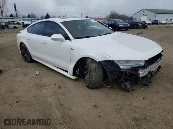 ✅ 2016 Audi A7 Prestige • VIN: WAU2GAFC9GN052829 • Lot: 39711603. Wystawiony na Copart z przebiegiem 103 284 mil. Bezpłatny archiwum sprzedaży aukcyjnych z USA i szczegółowy raport historii pojazdu na DreamBid. Zdjęcie 11.