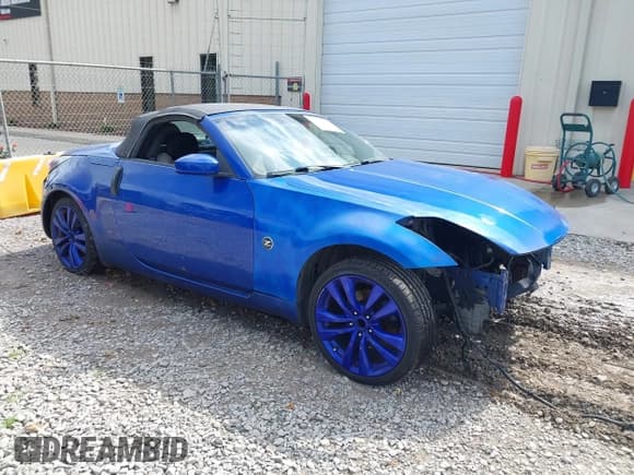 ✅ 2004 Nissan 350Z Enthusiast • VIN: JN1AZ36A44T002174 • Лот: 42641900. Опубликован ранее на IAAI с пробегом Не указан. Бесплатный доступ к архиву аукционных продаж из США и подробный отчёт об истории автомобиля на DreamBid. Изображение 1.