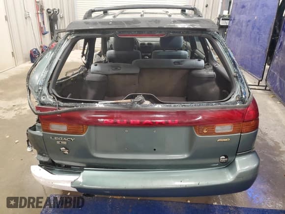 ✅ 1996 Subaru Legacy L • VIN: 4S3BK4352T7302077 • Лот: 90482015. Опубликован ранее на Copart с пробегом 211 456 миль. Бесплатный доступ к архиву аукционных продаж из США и подробный отчёт об истории автомобиля на DreamBid. Изображение 6.