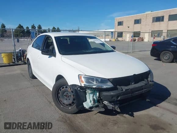 ✅ 2012 Volkswagen Jetta S • VIN: 3VW2K7AJXCM355596 • Lot: 41642491. Listed on IAAI with 130,937 mi. Free auction sales archive from the USA and detailed vehicle history report at DreamBid. Image 1.