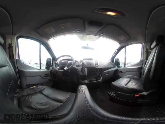 ✅ 2017 Ford Transit XL • VIN: 1FMZK1YM9HKA18930 • Lot: 42530193. Wystawiony na IAAI z przebiegiem 115 165 mil. Bezpłatny archiwum sprzedaży aukcyjnych z USA i szczegółowy raport historii pojazdu na DreamBid. Zdjęcie 18.