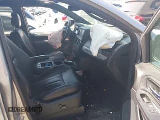 ✅ 2017 Dodge Grand Caravan GT • VIN: 2C4RDGEG0HR754981 • Lot: 43179838. Wystawiony na IAAI z przebiegiem 147 613 mil. Bezpłatny archiwum sprzedaży aukcyjnych z USA i szczegółowy raport historii pojazdu na DreamBid. Zdjęcie 5.