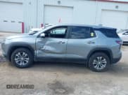 ✅ 2025 Chevrolet Equinox FWD LT • VIN: 3GNAXHEG8SL106374 • Lot: 42636087. Wystawiony na IAAI z przebiegiem 11 896 mil. Bezpłatny archiwum sprzedaży aukcyjnych z USA i szczegółowy raport historii pojazdu na DreamBid. Zdjęcie 15.
