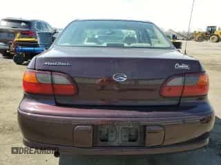 2000 Chevrolet Malibu z VIN 1G1ND52J0Y6194074, wystawiony jako Copart lot #49492665 z przebiegiem 116 214 mil mil oraz Szkoda całkowita • Salvage title. Historia ofert i sprzedaży dostępna na DreamBid. Obrazek 6.