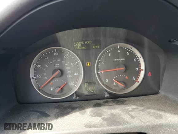 ✅ 2007 Volvo S40 2.4L • VIN: YV1MS382572316117 • Lot: 74692464. Listed on Copart with 93,635 mi. Free auction sales archive from the USA and detailed vehicle history report at DreamBid. Image 9.