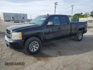 ✅ 2011 Chevrolet Silverado 1500 LS • VIN: 1GCRKREA7BZ140889 • Lot: 84988755. Listed on Copart with 151,176 mi. Free auction sales archive from the USA and detailed vehicle history report at DreamBid. Image 1.