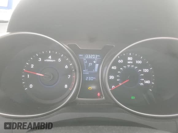 ✅ 2013 Hyundai Veloster w/Black Int • VIN: KMHTC6AD8DU151185 • Lot: 85415014. Wystawiony na Copart z przebiegiem 133 203 mil. Bezpłatny archiwum sprzedaży aukcyjnych z USA i szczegółowy raport historii pojazdu na DreamBid. Zdjęcie 9.