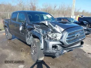 ✅ 2017 Toyota Tacoma TRD Off Road • VIN: 5TFAZ5CN2HX027623 • Lot: 41731461. Wystawiony na IAAI z przebiegiem 103 232 mil. Bezpłatny archiwum sprzedaży aukcyjnych z USA i szczegółowy raport historii pojazdu na DreamBid. Zdjęcie 1.