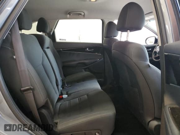 ✅ 2020 Kia Sorento LX • VIN: 5XYPGDA30LG644932 • Лот: 62591255. Опубликован ранее на Copart с пробегом 73 107 миль. Бесплатный доступ к архиву аукционных продаж из США и подробный отчёт об истории автомобиля на DreamBid. Изображение 11.