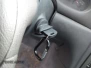 ✅ 2003 Ford Mustang Deluxe • VIN: 1FAFP44453F362648 • Lot: 42904798. Wystawiony na IAAI z przebiegiem 157 449 mil. Bezpłatny archiwum sprzedaży aukcyjnych z USA i szczegółowy raport historii pojazdu na DreamBid. Zdjęcie 11.