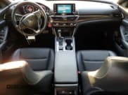 ✅ 2022 Honda Accord Sport • VIN: 1HGCV1F34NA023032 • Lot: 91834025. Wystawiony na Copart z przebiegiem 29 636 mil. Bezpłatny archiwum sprzedaży aukcyjnych z USA i szczegółowy raport historii pojazdu na DreamBid. Zdjęcie 8.