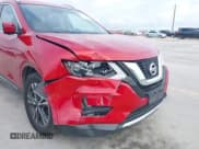 ✅ 2017 Nissan Rogue SV • VIN: JN8AT2MT3HW392531 • Lot: 42700100. Listed on IAAI with 182,730 mi. Free auction sales archive from the USA and detailed vehicle history report at DreamBid. Image 6.