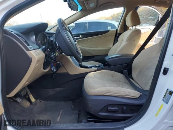 ✅ 2013 Hyundai Sonata GLS • VIN: 5NPEB4AC3DH773697 • Lot: 90838625. Wystawiony na Copart z przebiegiem 202 046 mil. Bezpłatny archiwum sprzedaży aukcyjnych z USA i szczegółowy raport historii pojazdu na DreamBid. Zdjęcie 7.