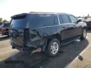 ✅ 2019 Chevrolet Suburban LT • VIN: 1GNSCHKCXKR142822 • Lot: 72620164. Wystawiony na Copart z przebiegiem 82 728 mil. Bezpłatny archiwum sprzedaży aukcyjnych z USA i szczegółowy raport historii pojazdu na DreamBid. Zdjęcie 3.